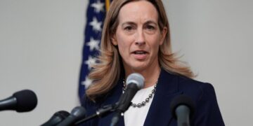 Governor Resists U.S. Demand for Names of Noncitizens on Voting Rolls