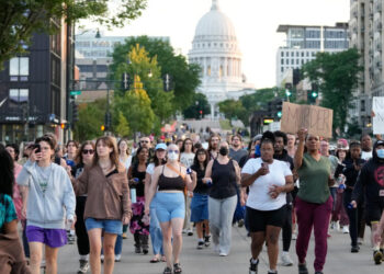 Man Fatally Shot by Police in Wisconsin’s Capital, Stirring Protests