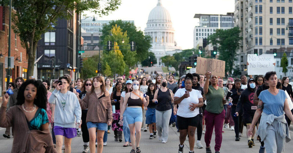 Man Fatally Shot by Police in Wisconsin’s Capital, Stirring Protests