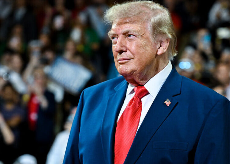Dispute Over Trump Tariffs Snarls Russia Sanctions Deal