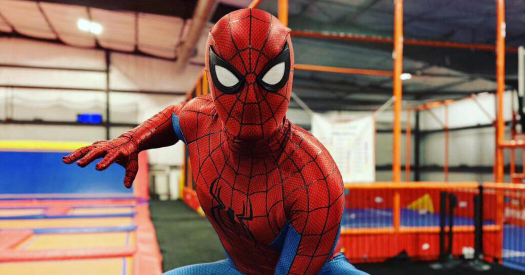 Good Samaritan in Arkansas Rides to the Rescue in a Spider-Man Costume