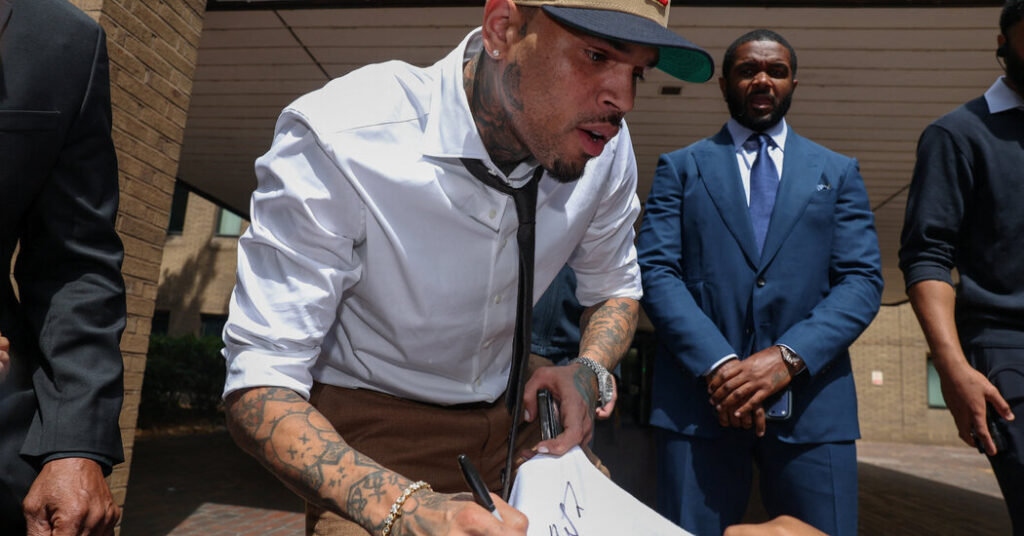 Chris Brown Pleads Guilty in London Nightclub Assault Case