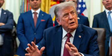 Trump Seems Trapped by Iran War, Even as He Wields the World’s Biggest Hammer