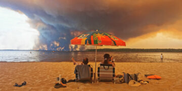 Wildfire Smoke Chokes Skies in Spain and France