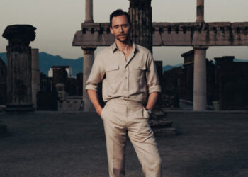 In Pompeii, Tom Hiddleston, ‘Amateur Classicist,’ Sees Lessons for Today