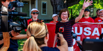 After Democratic Shake-Up, Susan Collins Holds Enormous Cash Edge in Maine