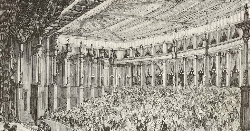 Hot, Uncomfortable, Matchless: Opera Pilgrims Can’t Quit Bayreuth