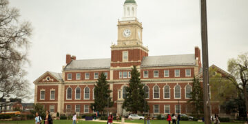More Than 500 Howard University Students Are Bumped From Enrollment