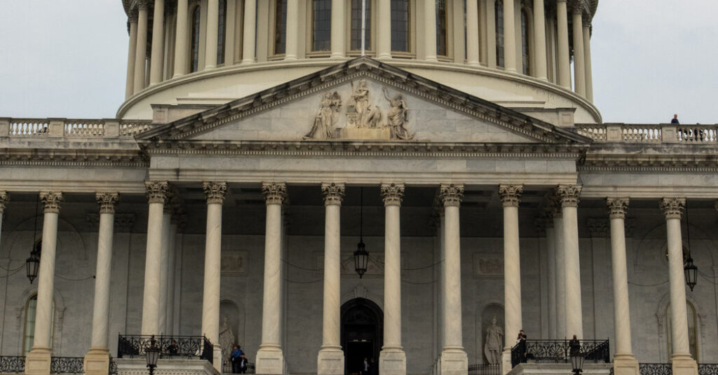 Senators Forge a Deal on Graham’s Russia Sanctions Bill
