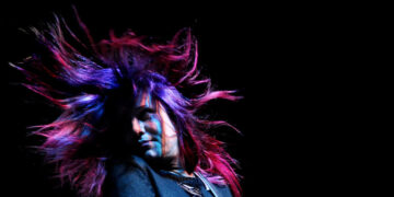 Jennifer Finch, Scalding Bassist for Alt-Rock Band L7, Dies at 59