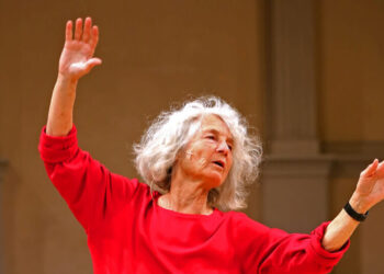 Simone Forti, Movement Artist Inspired by the Everyday, Dies at 91