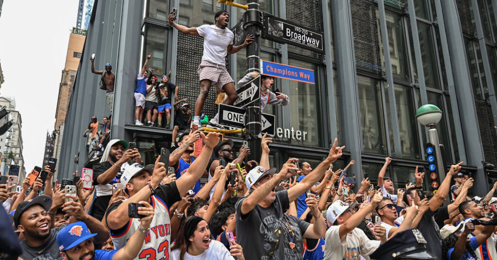 The Latest Sign of Knicks Fever: ‘Champions Way’ Is Headed for Auction