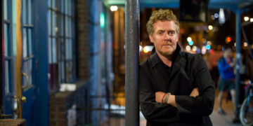 Glen Hansard, Frontman of Irish Band the Frames, Dies at 56