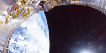 Mission to Save Falling NASA Space Telescope Suffers Setback