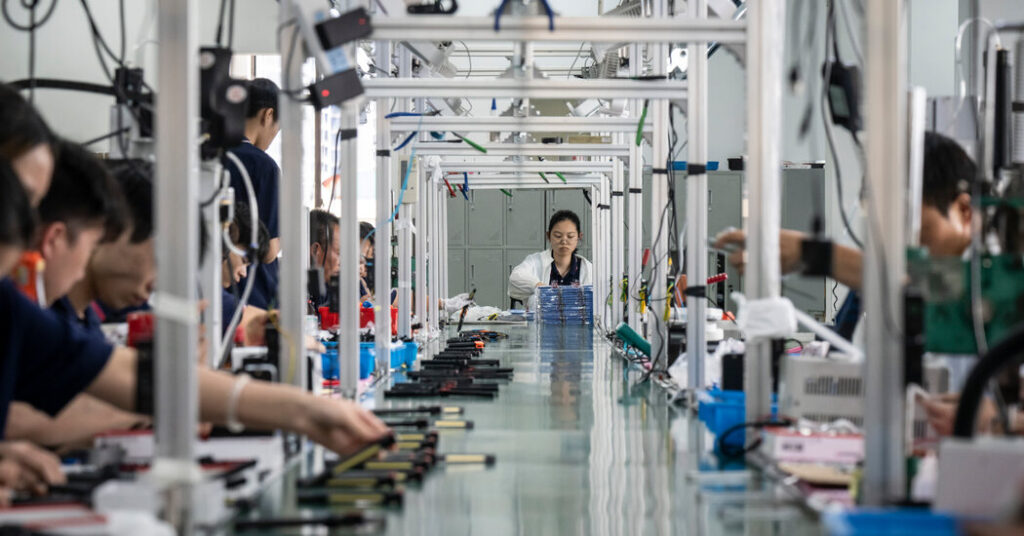 China, Its Economy Stumbling, Signals Only Cautious Support