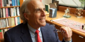 John Esposito, Who Challenged Negative Views of Muslims, Dies at 86