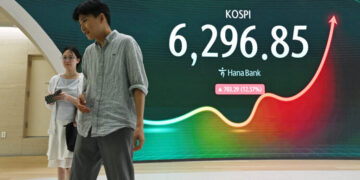 In Another Wild Day for South Korean Stocks, Market Surges 15 Percent