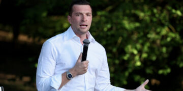 Far-Right Leaders Seize on Ceuta to Bolster Anti-Immigrant Stance