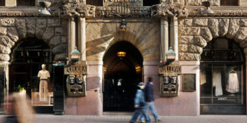 Beguiled by the Dreamy Streetscapes of Helsinki