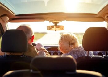 Dear Abby: An hour-plus car trip with my husband is driving me away