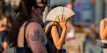 Blistering Heat Expected to Persist Into the Fourth of July