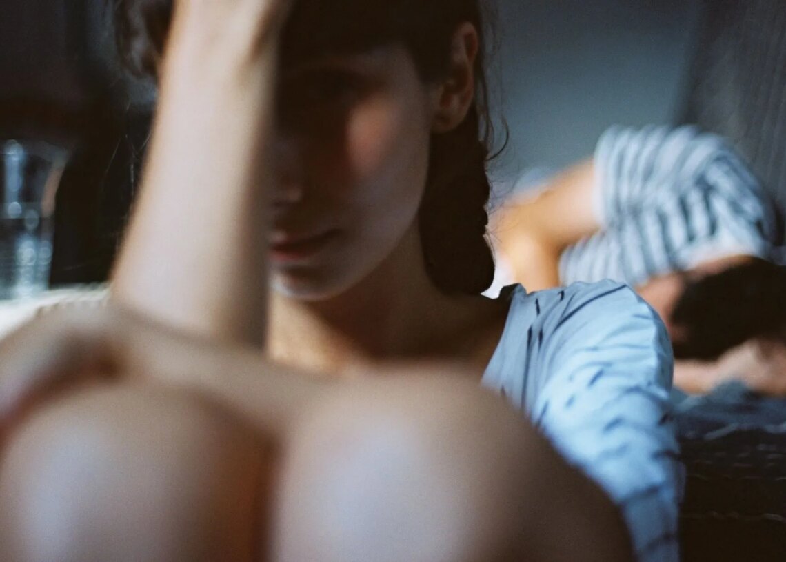 4 Signs Your Partner Has a Victim Mentality, According to a Therapist