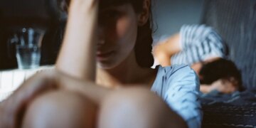 4 Signs Your Partner Has a Victim Mentality, According to a Therapist
