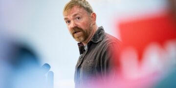 Maine Democrats don’t seem eager for a endorsement from Graham Platner