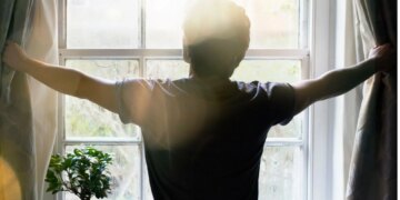 5 Ways to Practice Summer Hygge and Make the Season Feel Cozier