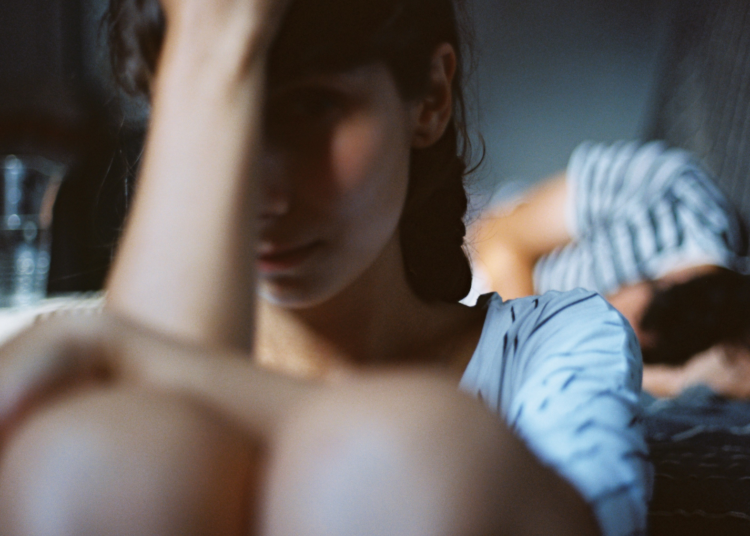 5 Warning Signs Your Partner Is Emotionally Neglecting You, According to an Expert
