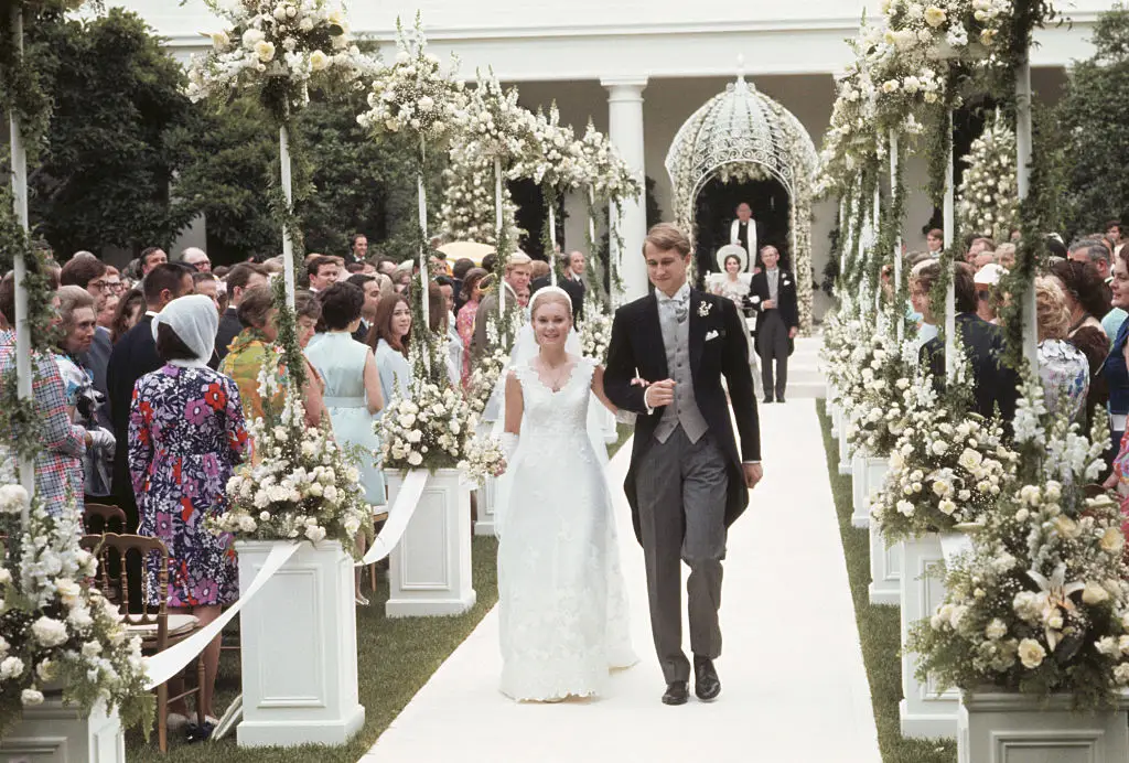 tricia nixon wedding white house rose garden