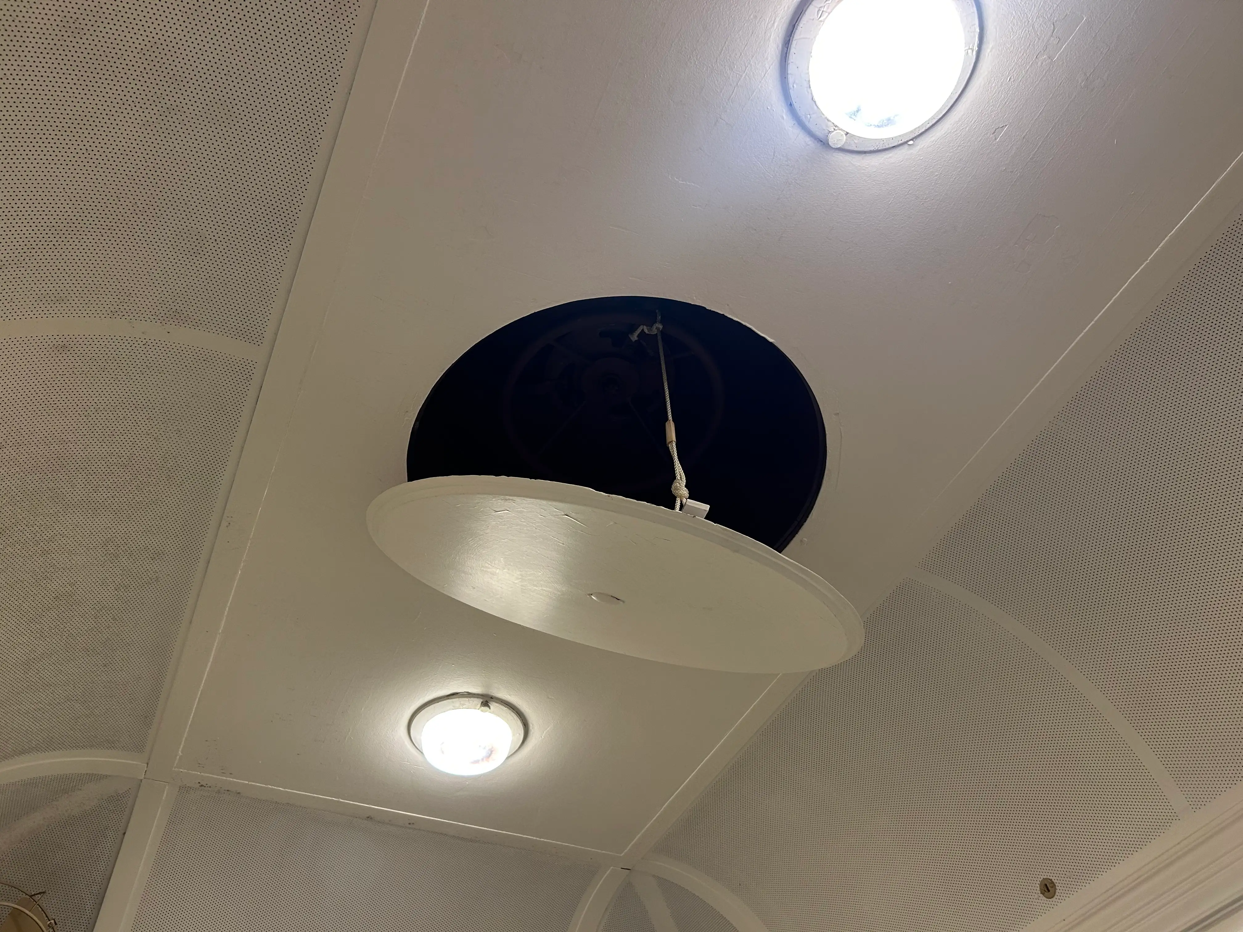escape hatch on presidential train car