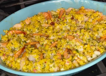 I tried Ina Garten’s easy baked shrimp scampi. The dish came together in a few simple steps, but tasted gourmet.