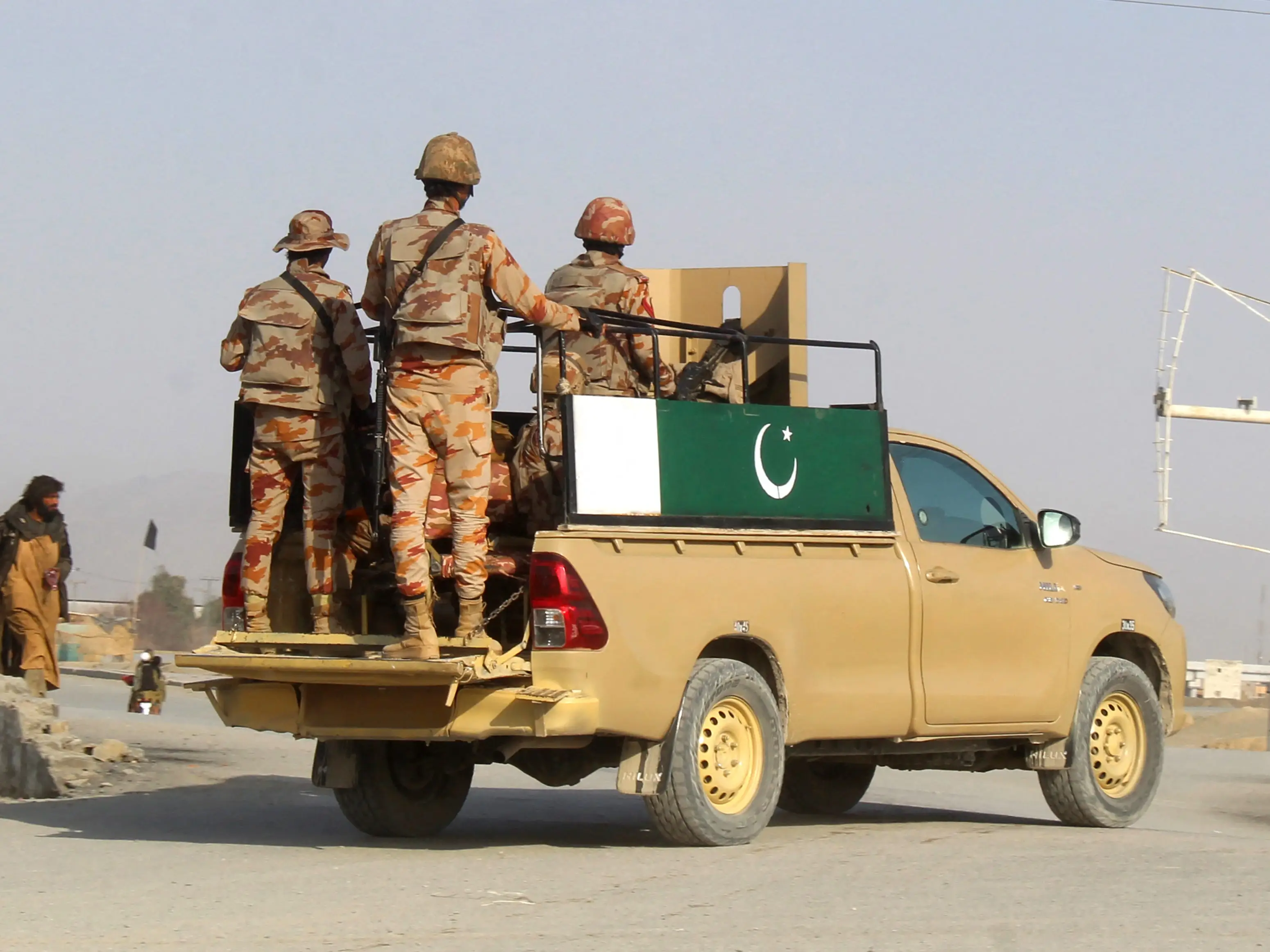 Pakistani soldiers