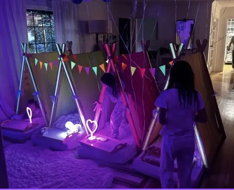 Sleepover tents