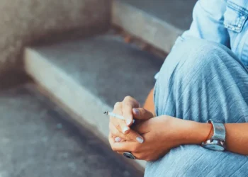 Smoking is having a cultural comeback. My dad’s death will never make cigarettes cool.