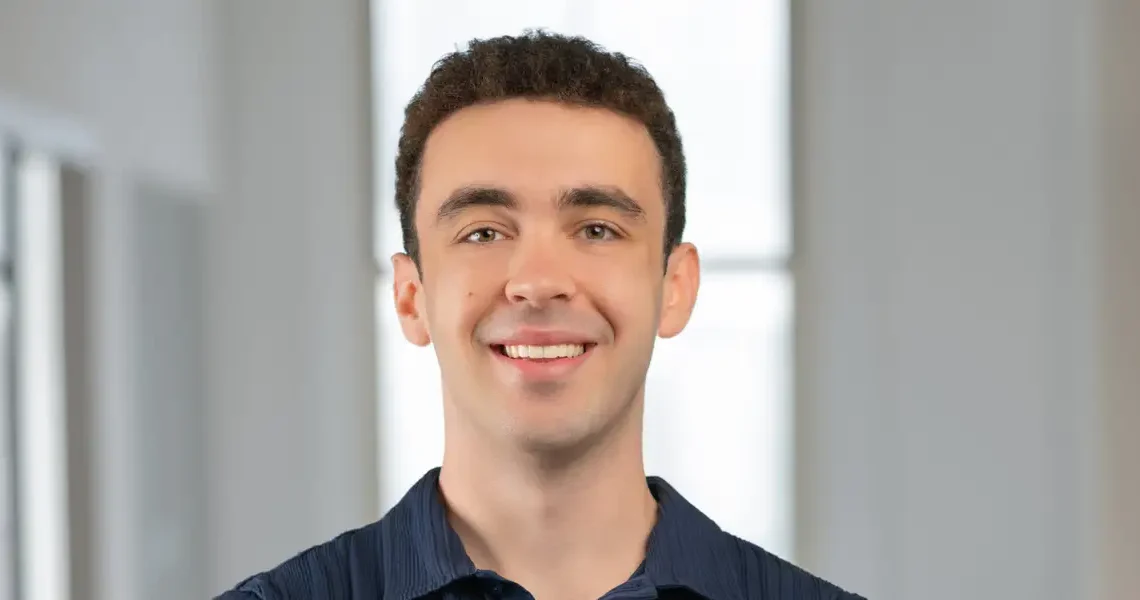 Fizz built a social media app for college students. Now it wants to graduate.