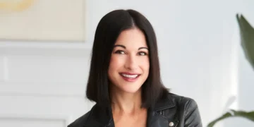 If you’re worried AI will take your job, here’s what to do in the next 30 days, according to an executive coach