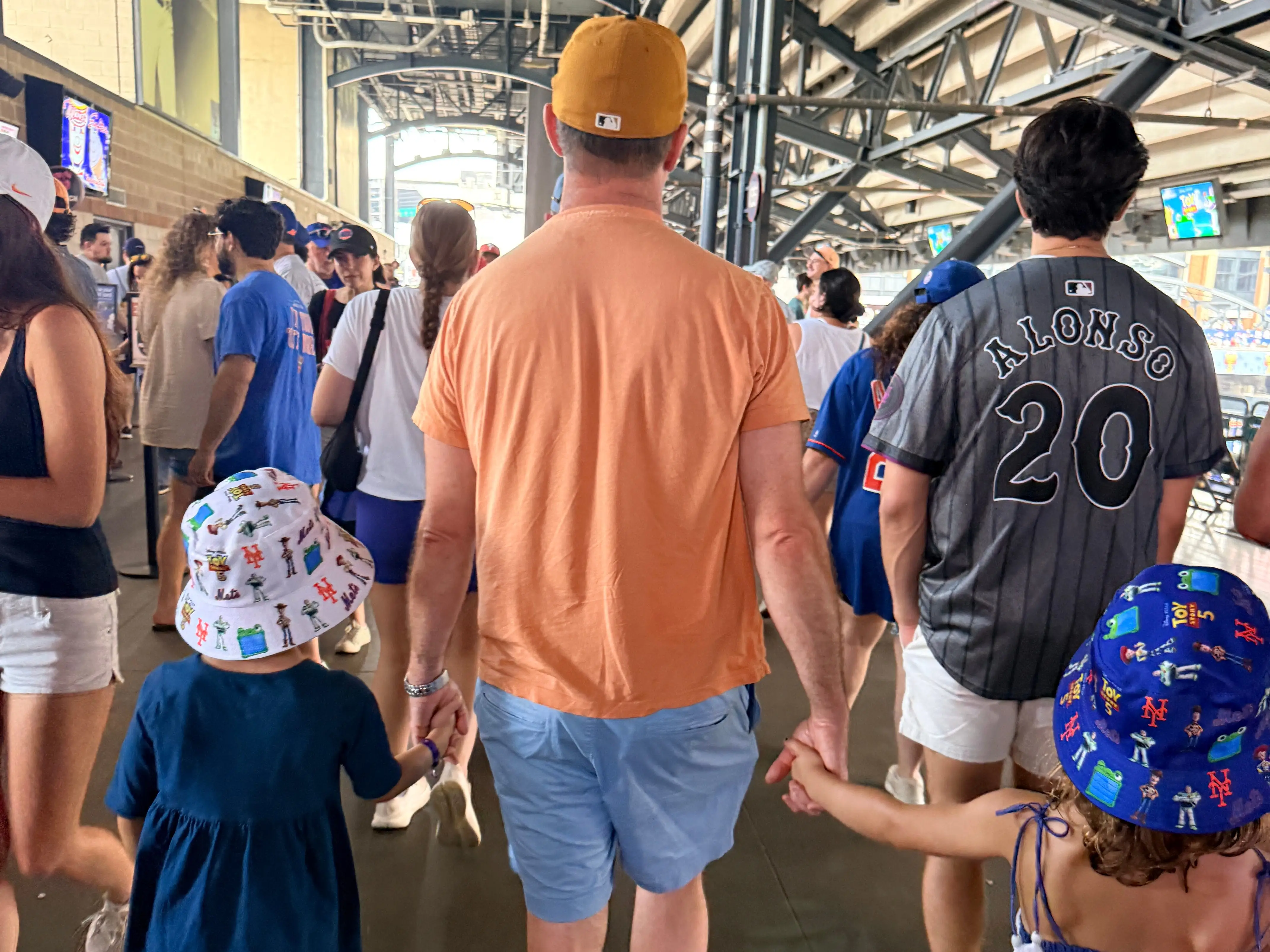 Kids at Mets game