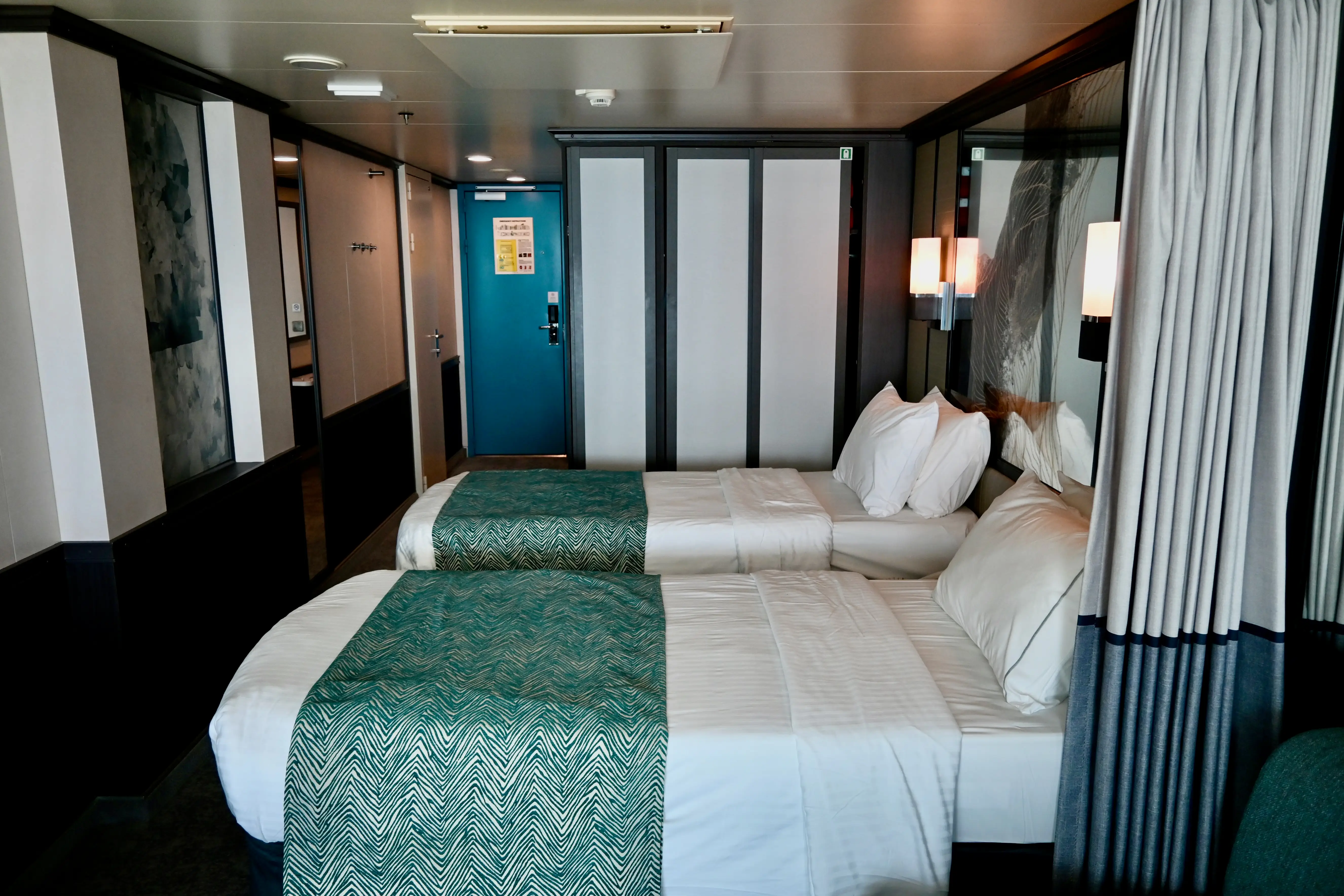 NCL Pearl balcony room with two beds