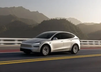 See inside Tesla’s new $62,000 six-seater Model Y L, which has been a huge hit in China and is now on sale in the US