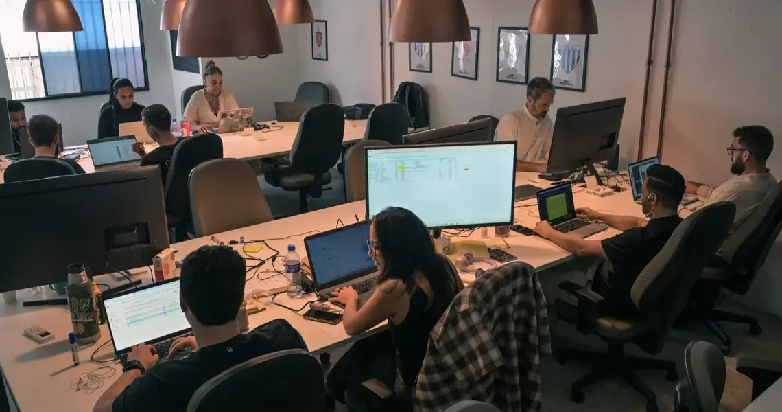 Sierra cofounder says some of his best employees are AI-savvy 22-year-olds