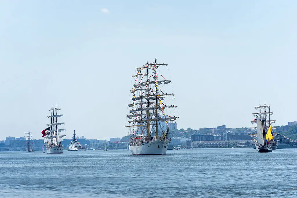 Tall ships at Sail4th 250.