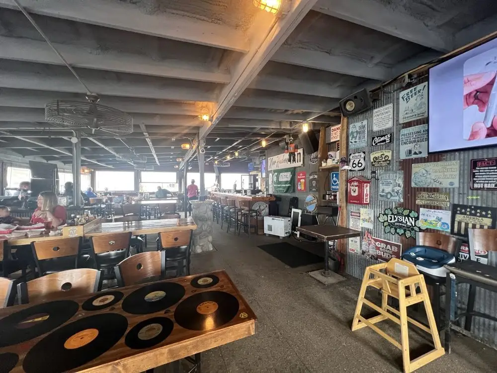 Interior of the New Hudson Inn