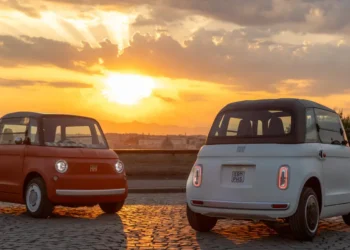 Fiat’s tiny $14,000 EV is more golf cart than daily driver. Now it’s coming to the US.