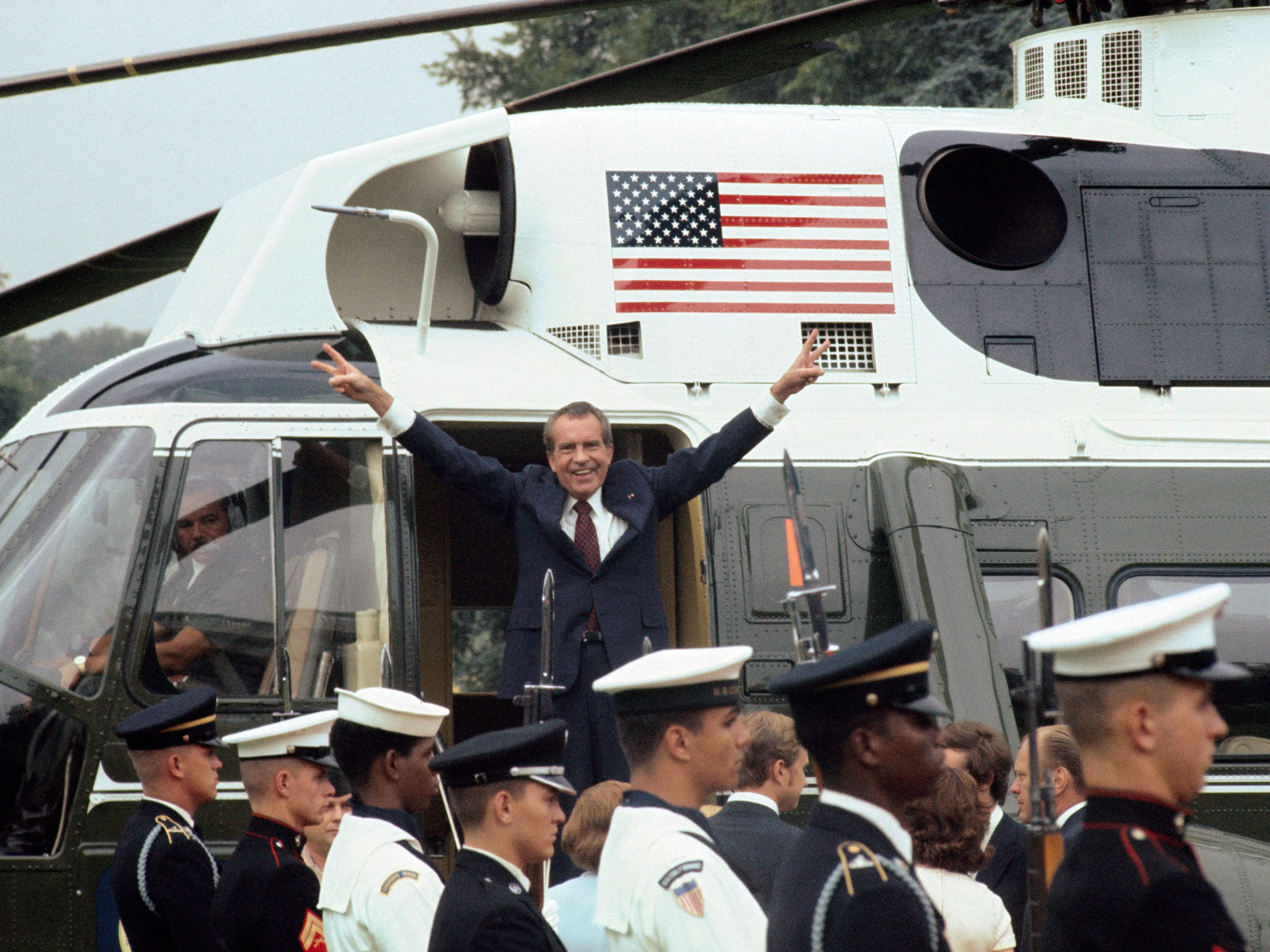 Richard Nixon giving a 
