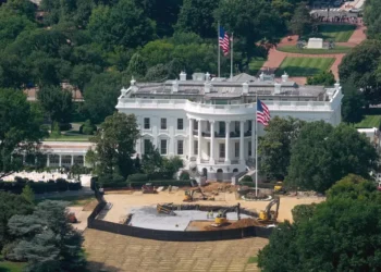 See the $6 million Lockheed-funded helipad the White House is getting to protect its lawn from Marine One