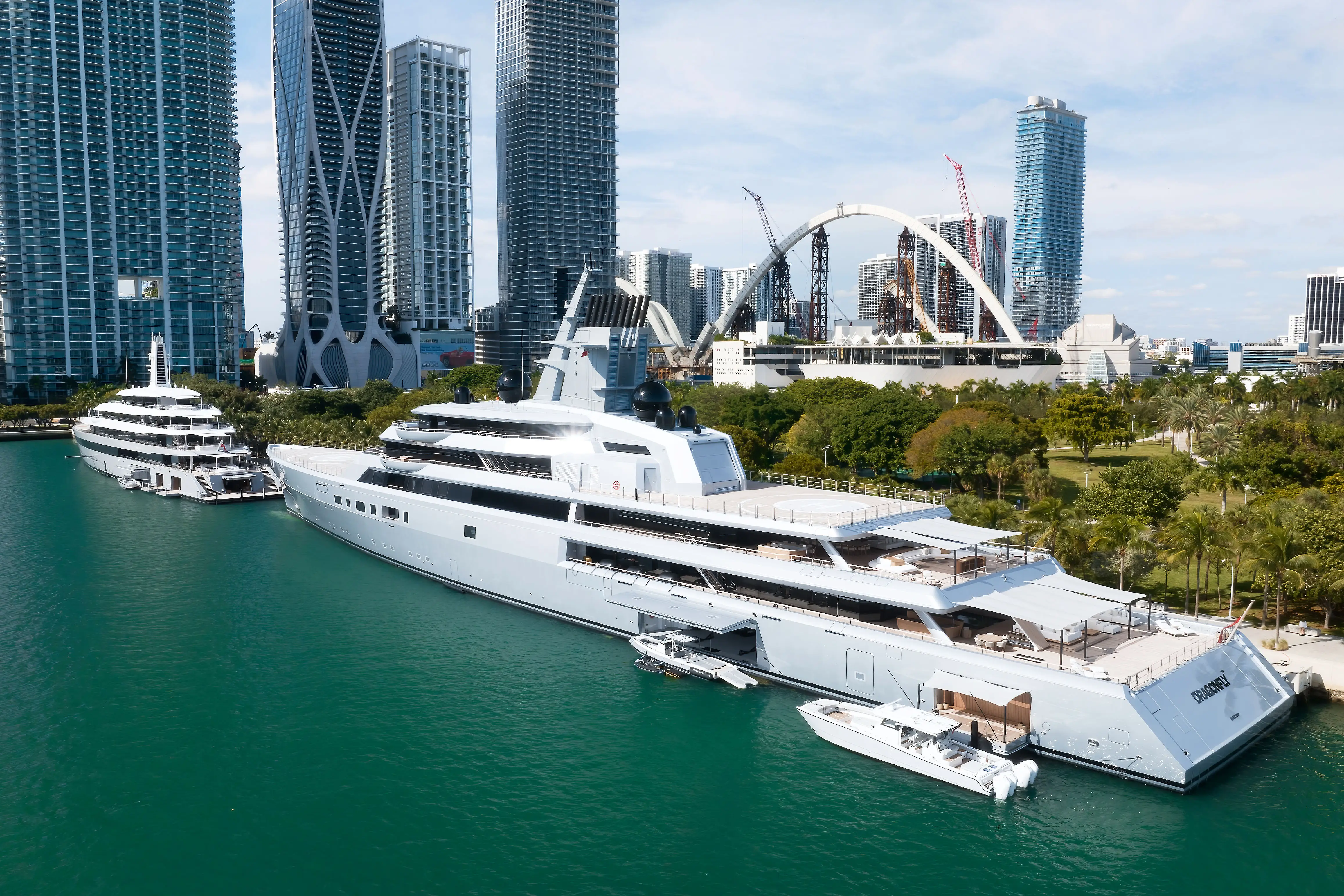 Yacht