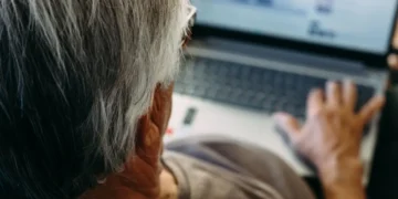 Facebook users keep accidentally posting onto Threads — and Threads users love it.