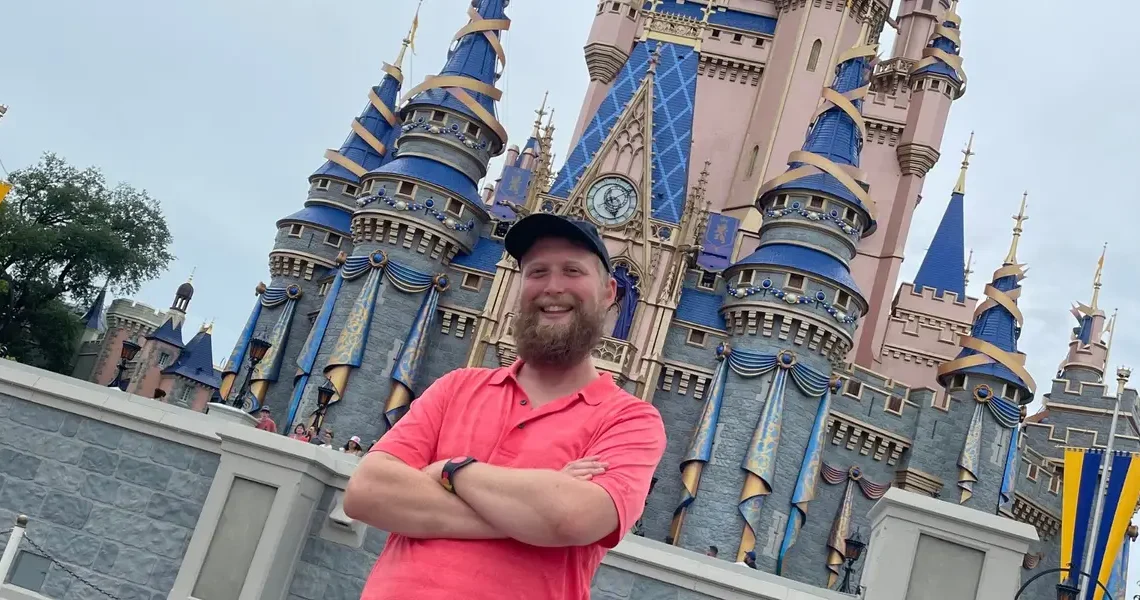 I’ve been going to Disney World for over 20 years. Here are my 12 best tips for visiting on a budget.